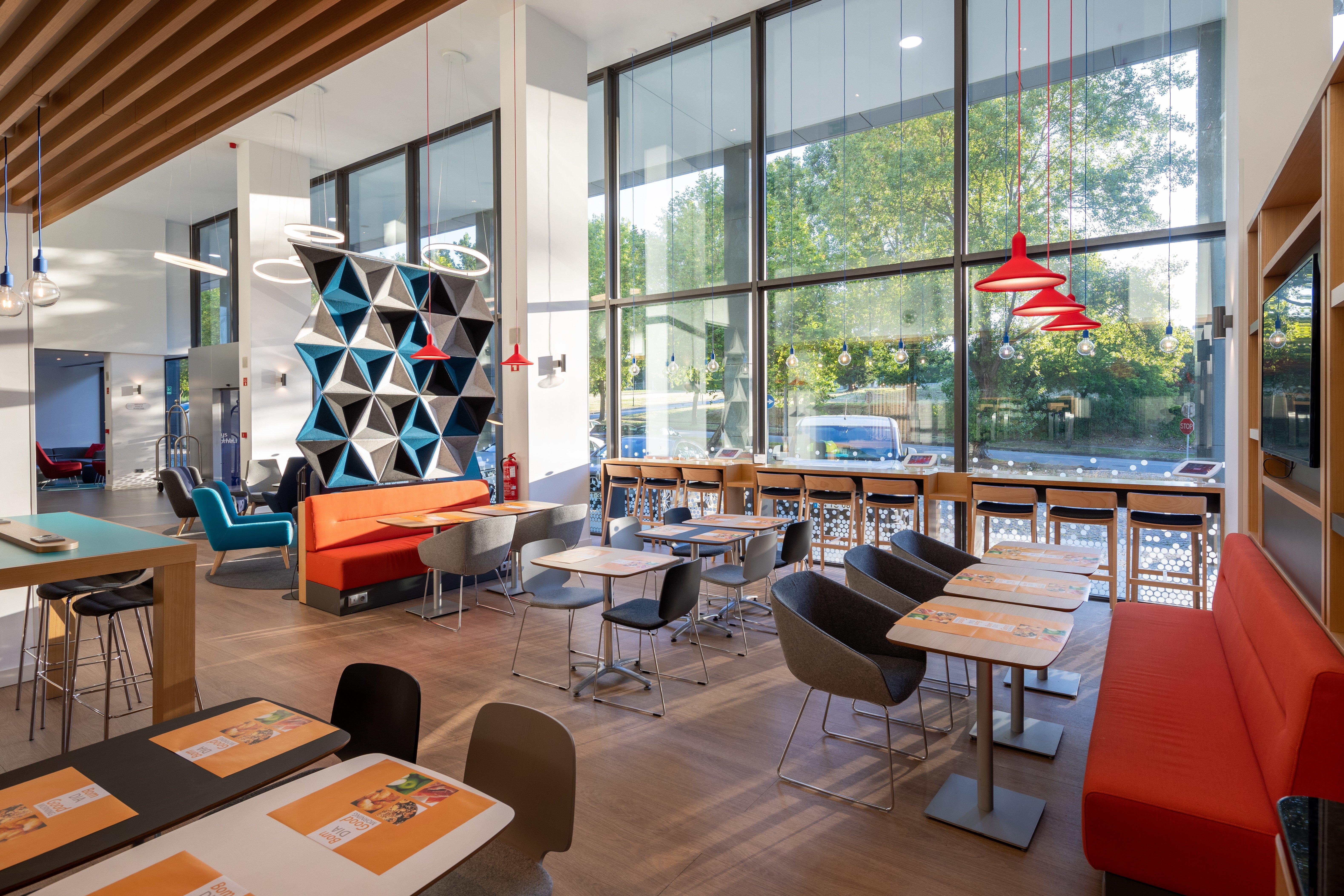 Holiday Inn Express Porto Exponor By Ihg Leca da Palmeira Exterior photo