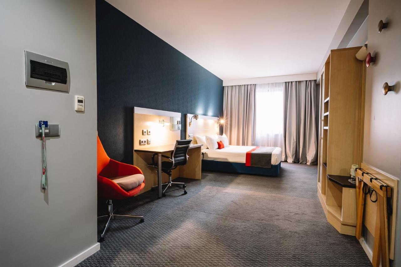 Holiday Inn Express Porto Exponor By Ihg Leca da Palmeira Exterior photo